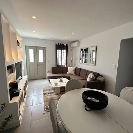 Dom wakacyjny Christina's House Paros *